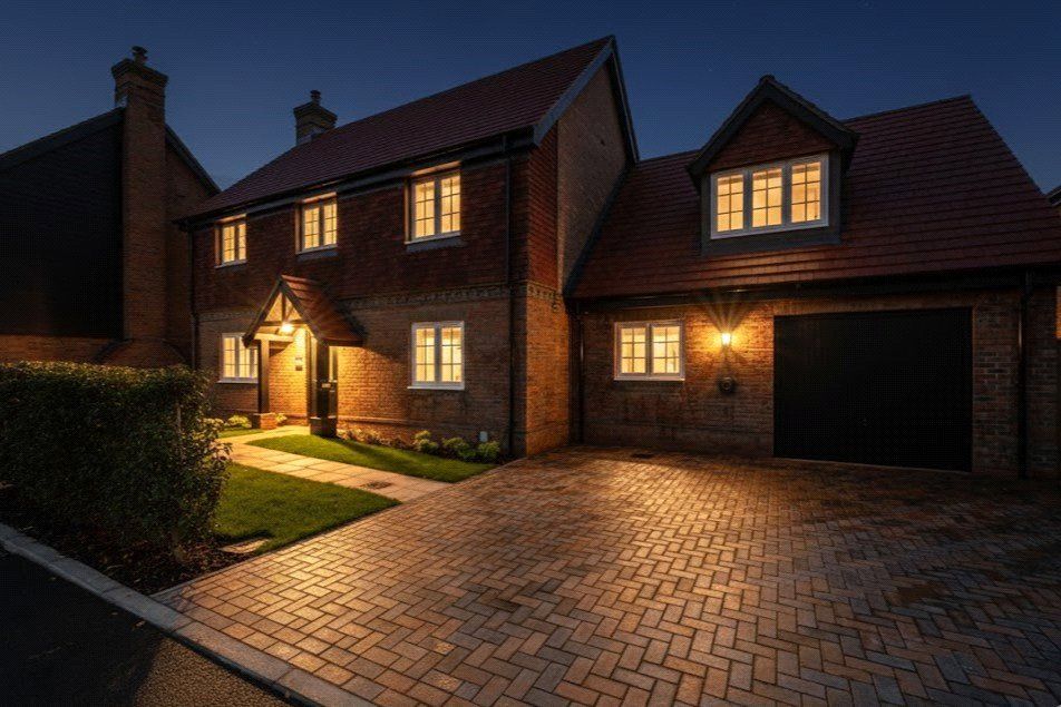 Property photo 1 of 8 Picture No. 34