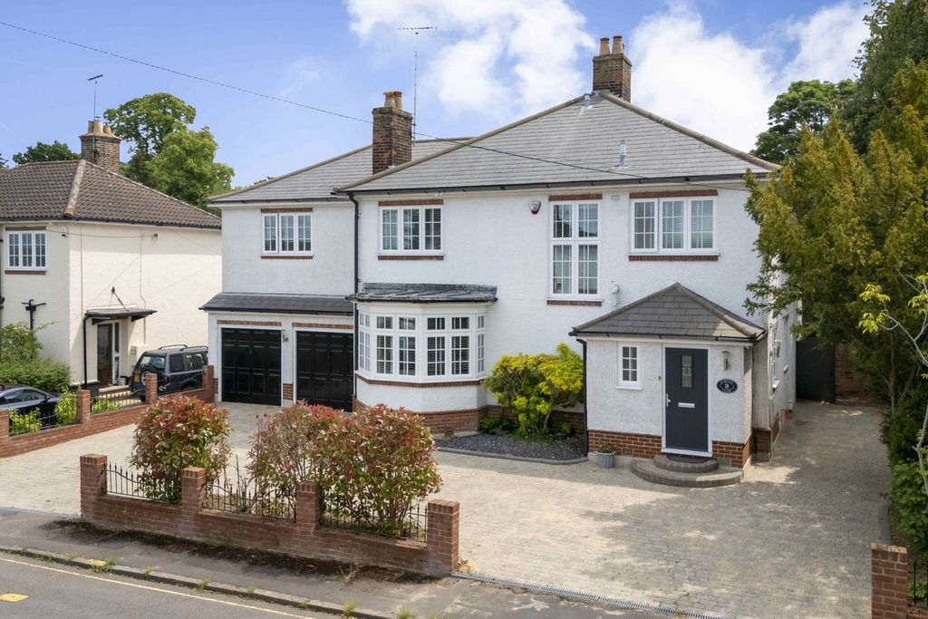 Property photo 3 of 18