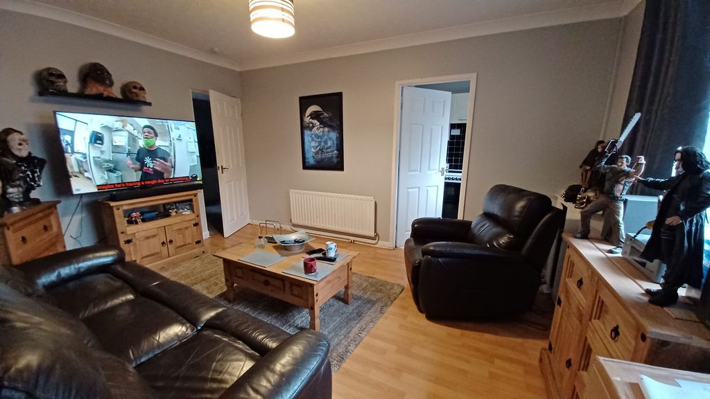 Property photo 2 of 21