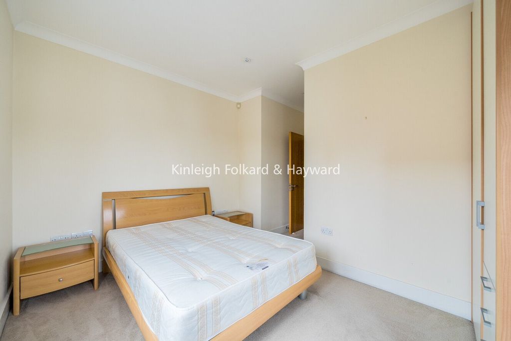 Property photo 2 of 8 Picture No. 09