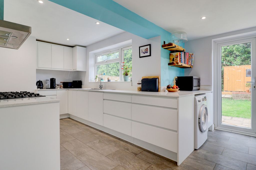 Property photo 2 of 19 Picture No. 03