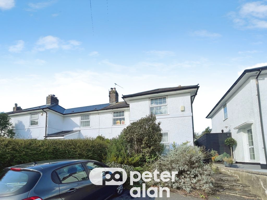 Property photo 1 of 2