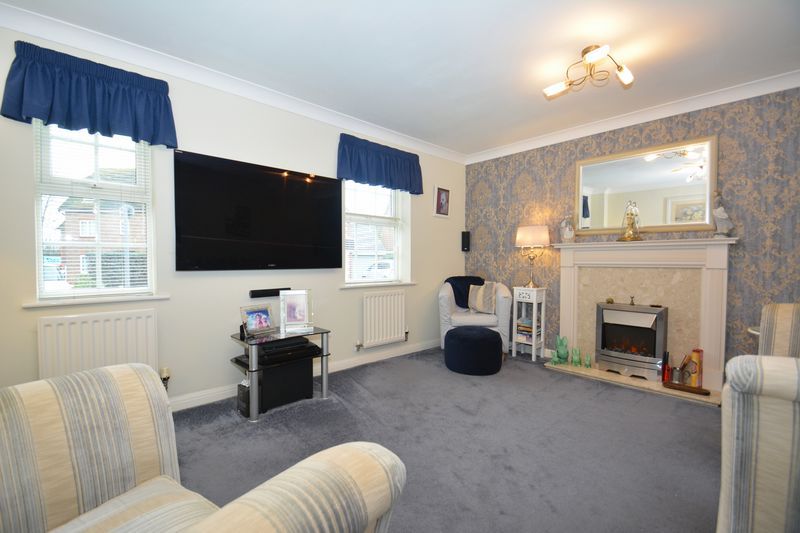 Property photo 2 of 19 Photo 16