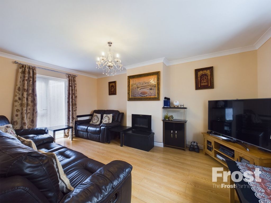Property photo 2 of 11 Picture No. 07