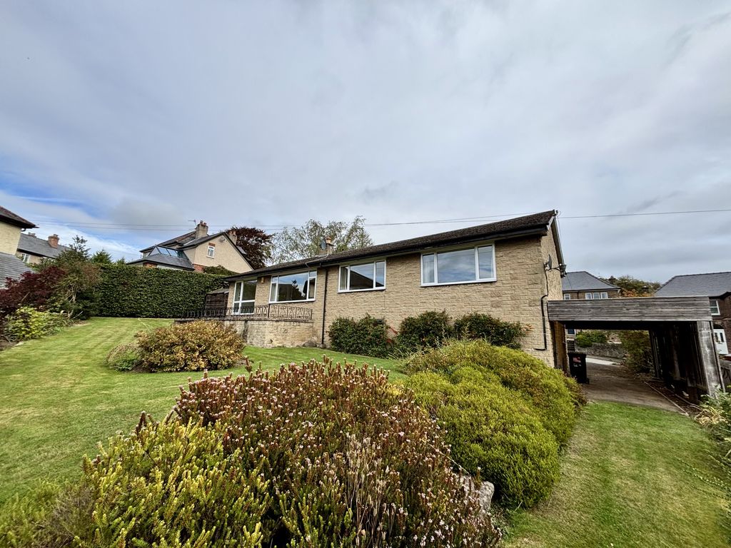 Property photo 1 of 9 B