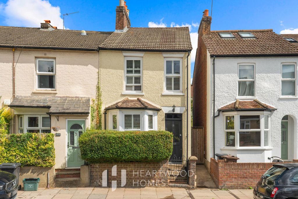 Property photo 1 of 16