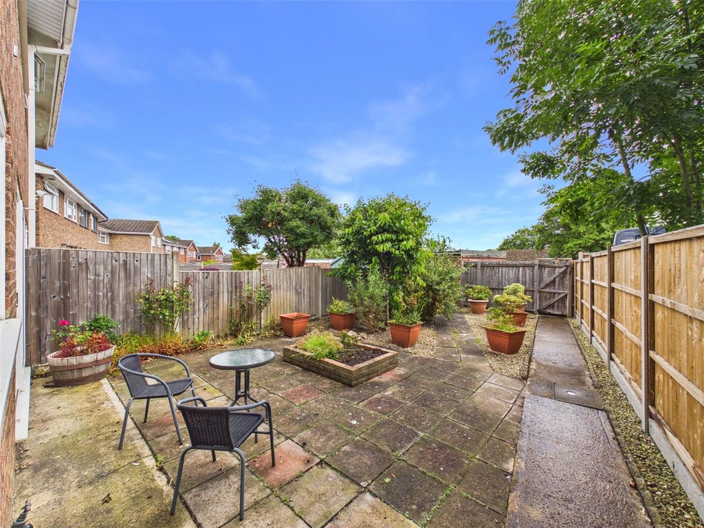 Property photo 3 of 12 Picture No. 11