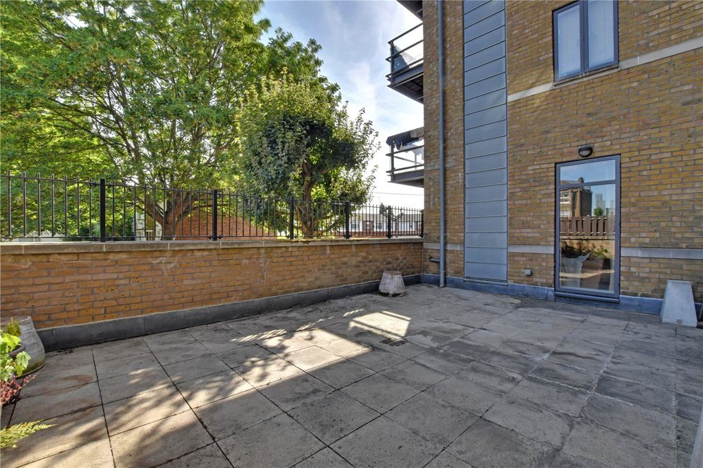 Property photo 3 of 18 Picture No. 44