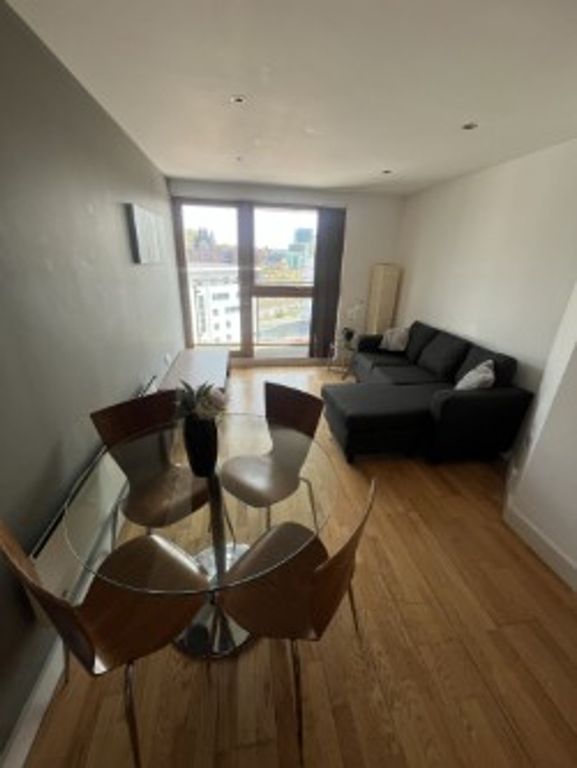Property photo 2 of 6