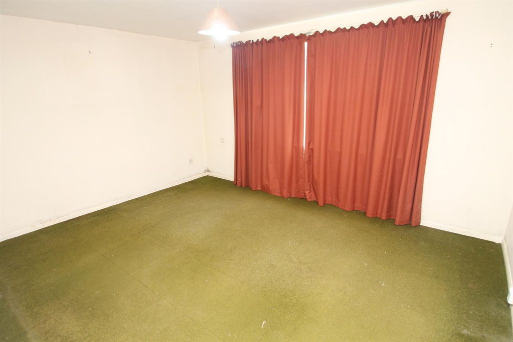 Property photo 3 of 8 Img_0148.Jpg
