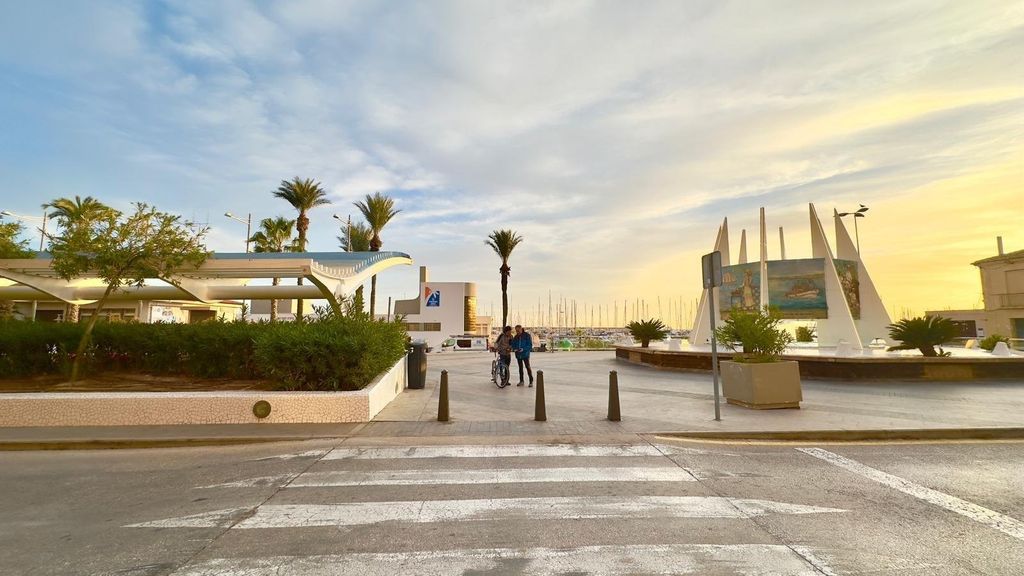 Property photo 3 of 35