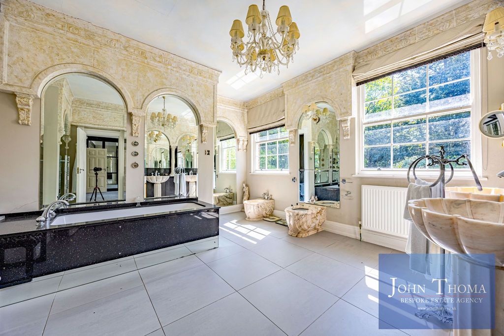 Additional image 24 of 6 bed detached house for saleManor Road, Chigwell IG7