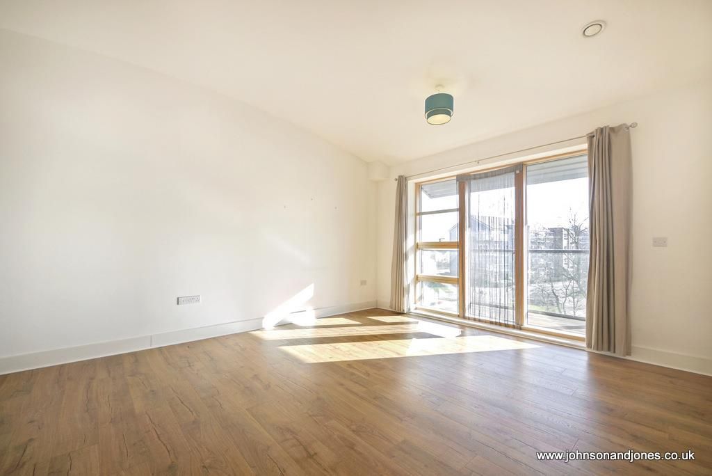 Property photo 2 of 13 P1600181.Jpg