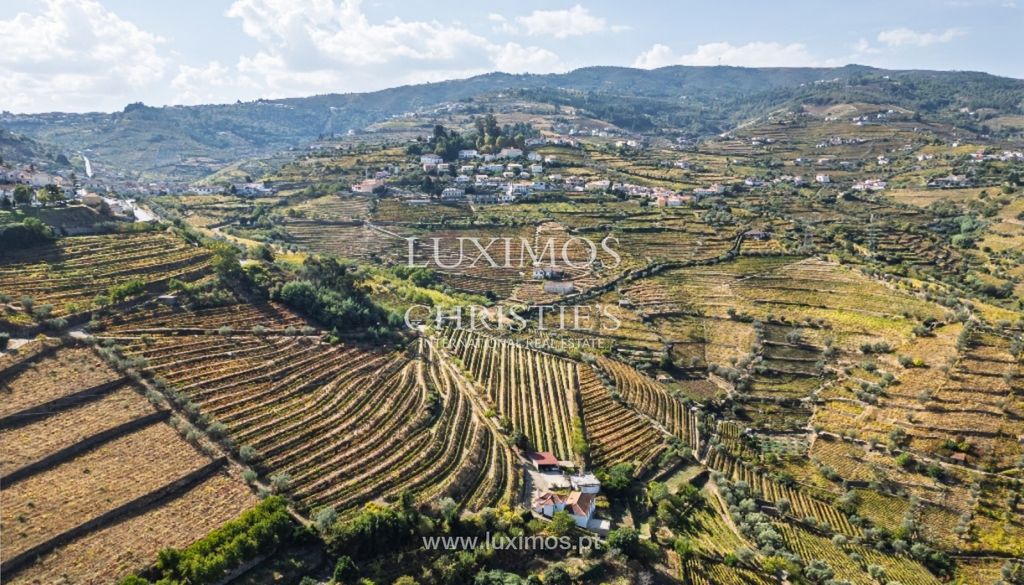 Property photo 1 of 38