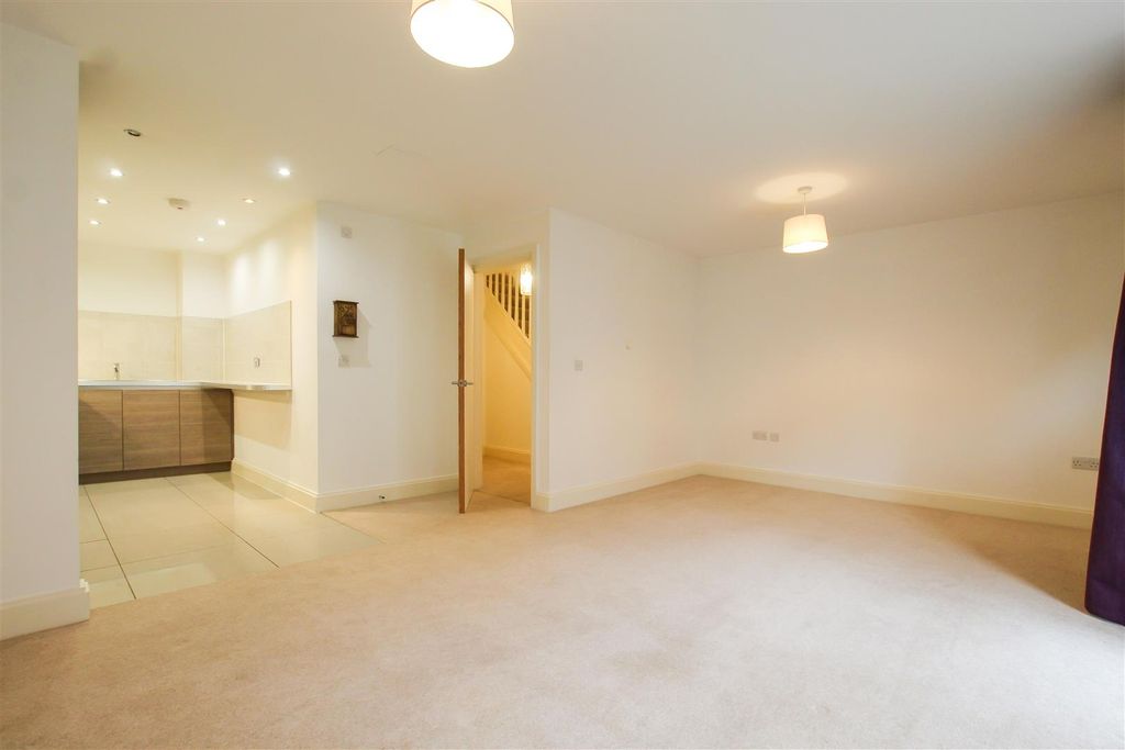 Property photo 3 of 12 Img_1681.Jpg