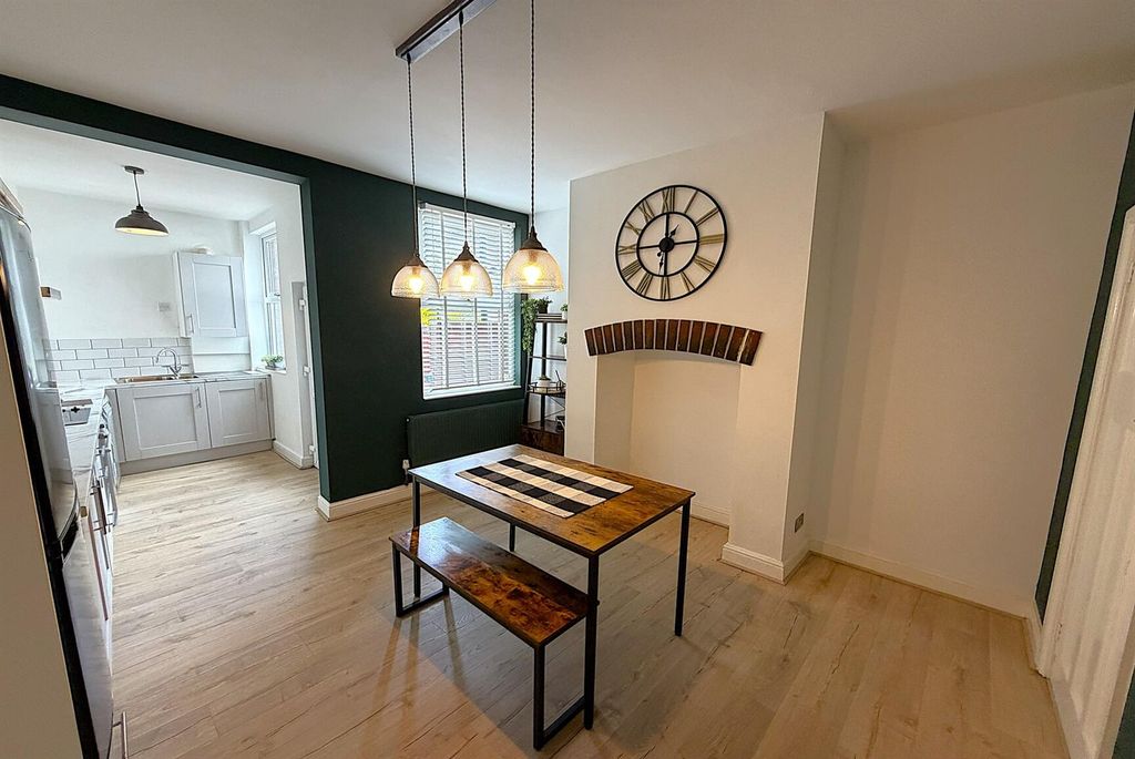 Property photo 3 of 14 Kitchen Dining 2.Jpg