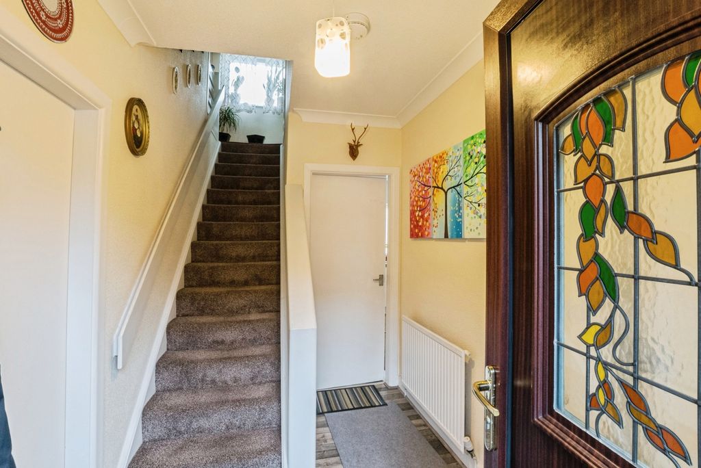 Property photo 2 of 20 Pbox-Img.Jpg