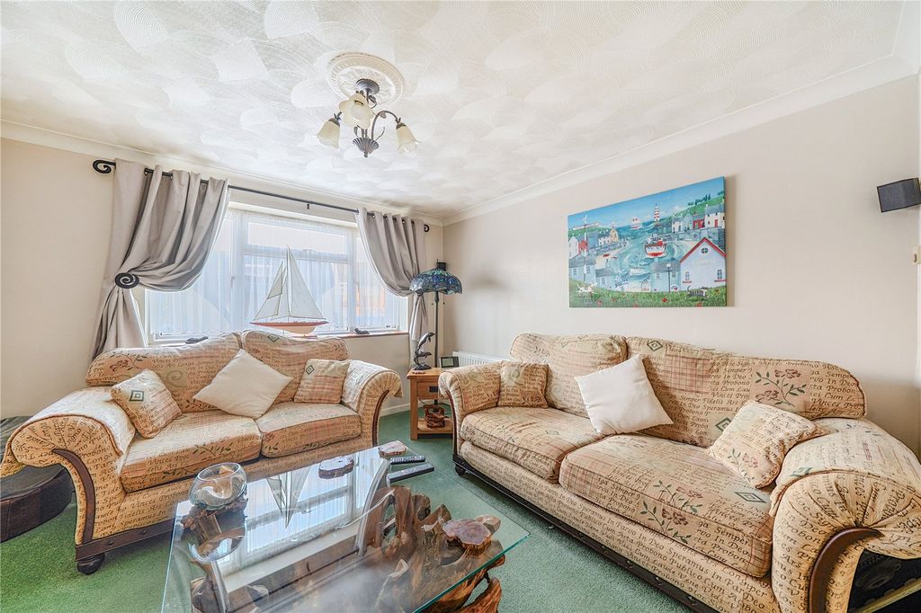 Property photo 2 of 17 Picture No. 03