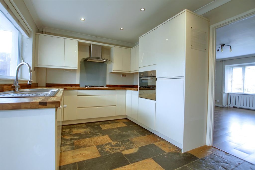 Property photo 2 of 10 Wq5.Jpg