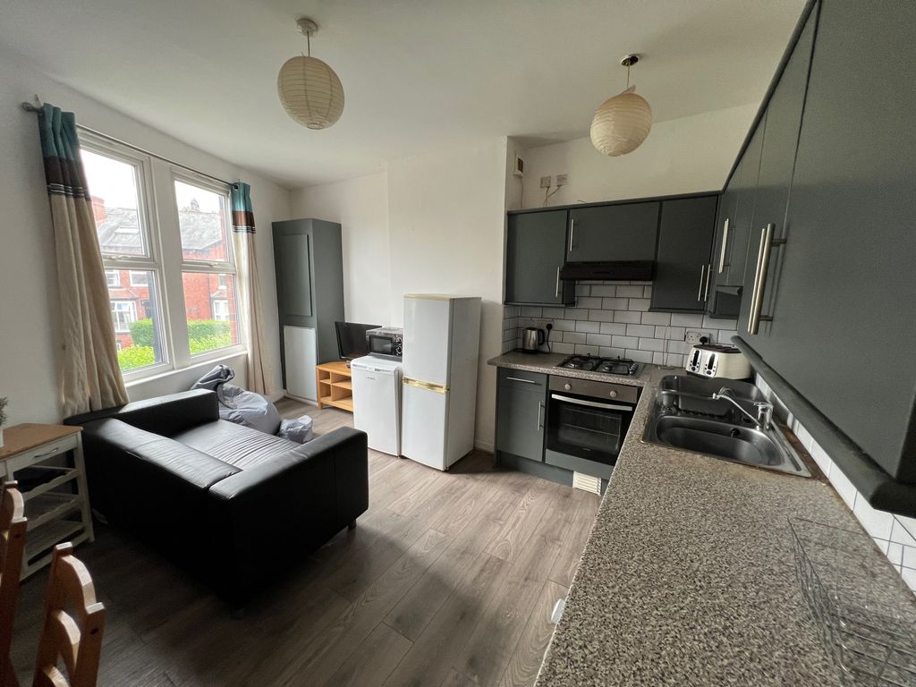 Property photo 1 of 10 Property Photo