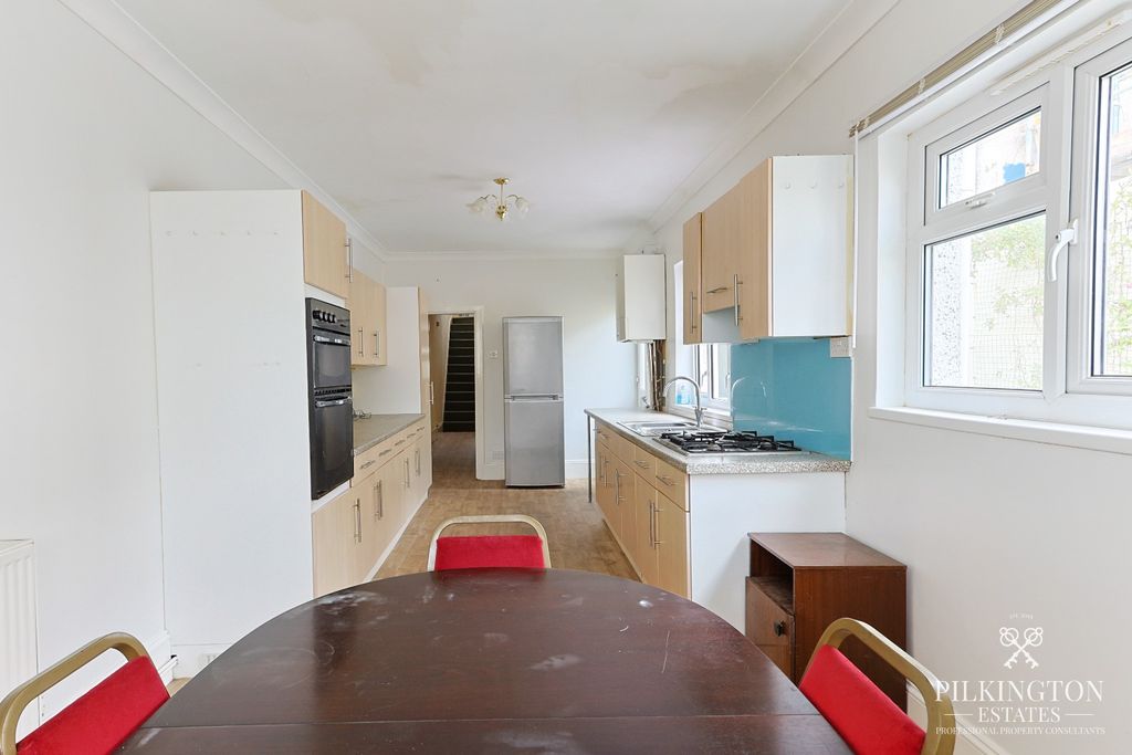 Property photo 3 of 21 5551933