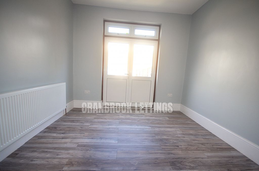 Property photo 3 of 13 Gallery