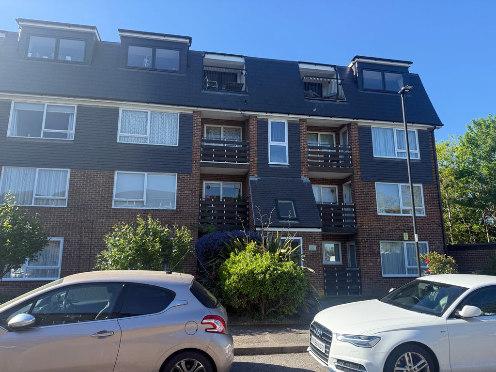 Property photo 1 of 1