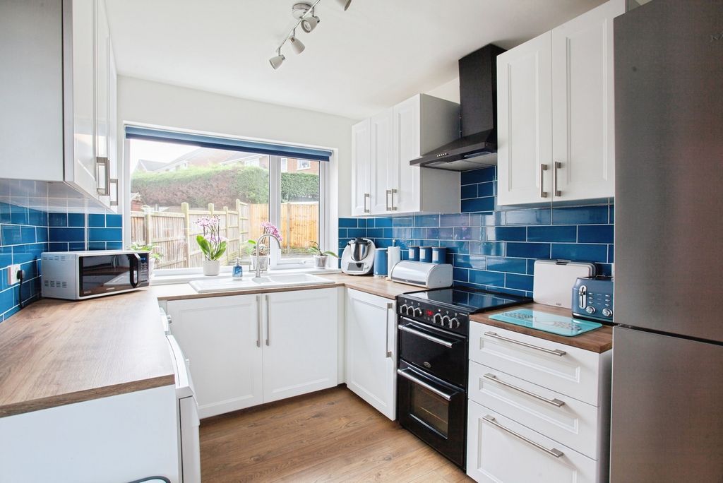 Property photo 2 of 22 Pbox-Img.Jpg