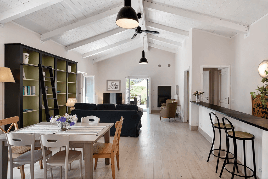 Property photo 1 of 29