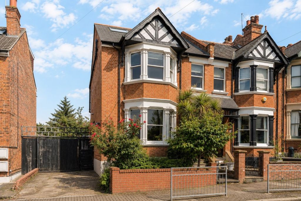 Property photo 1 of 29 Picture No. 39