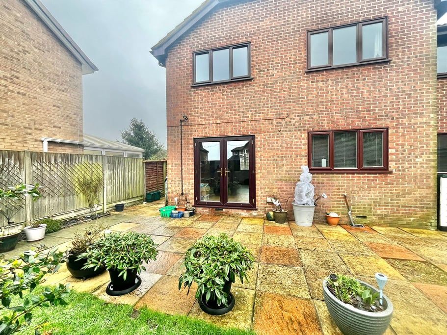 Property photo 3 of 17