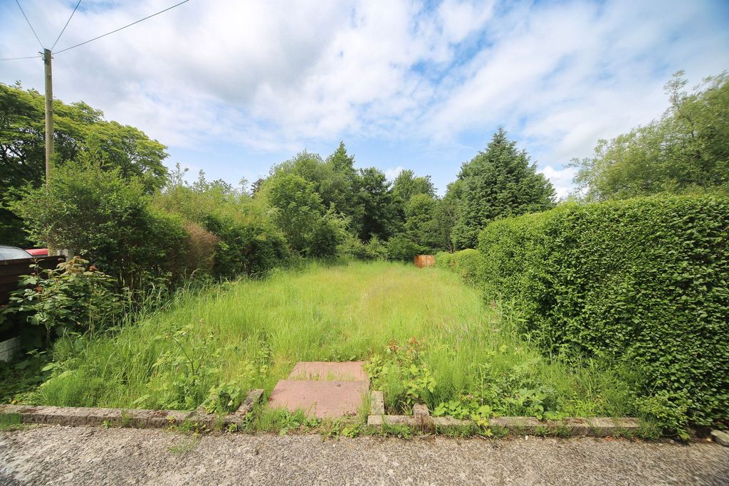 Property photo 2 of 3