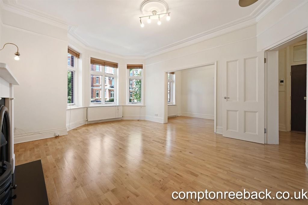 Property photo 1 of 11 Reception Room
