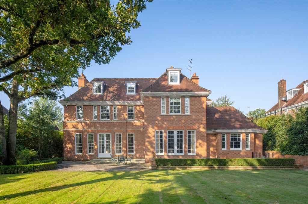 Property photo 3 of 36 Exterior