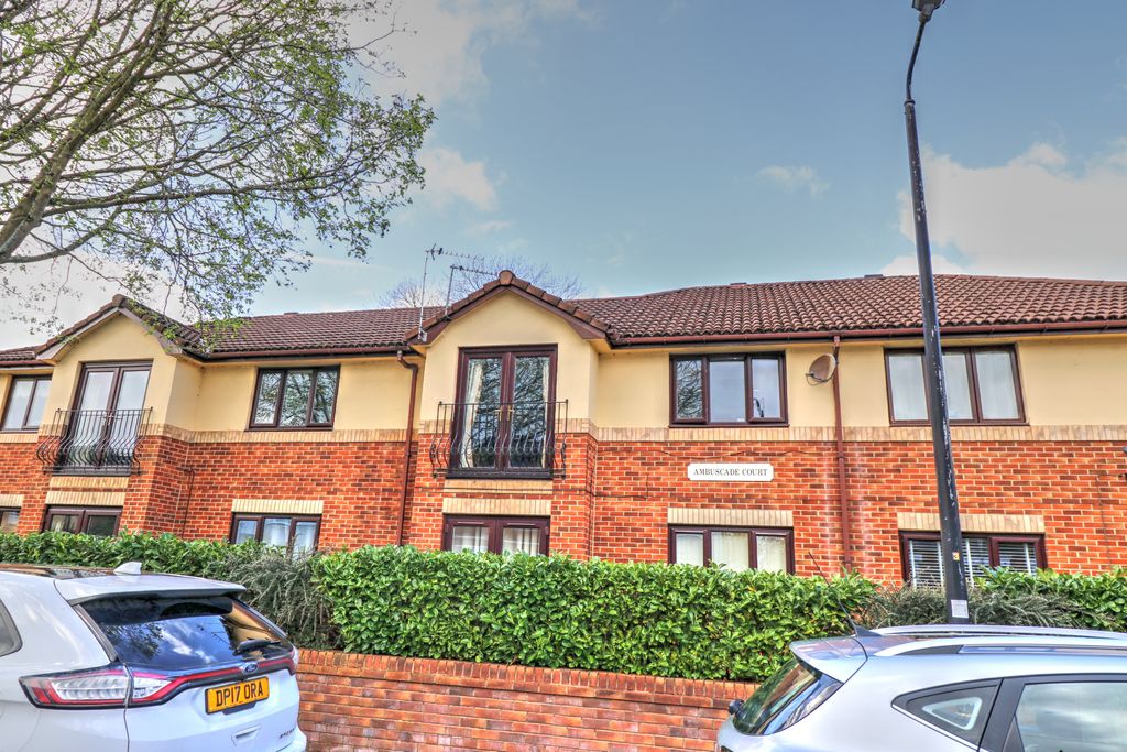 Property photo 2 of 20 Img_8223