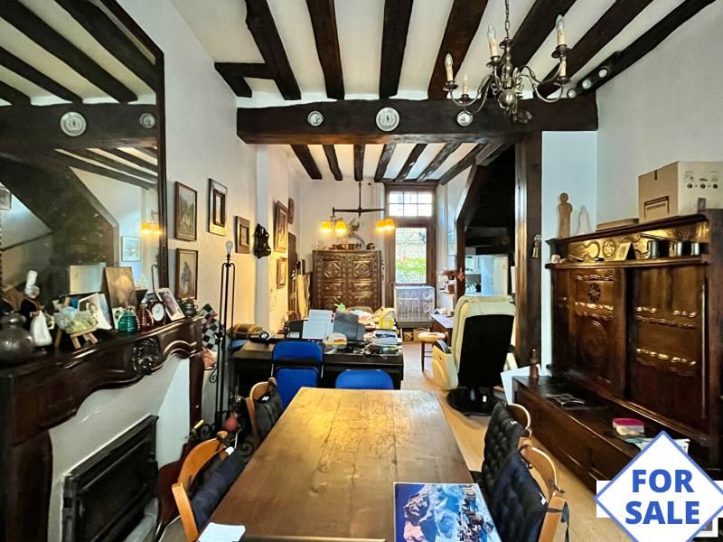 Property photo 2 of 13