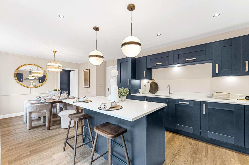 Property photo 3 of 22 Photo 16