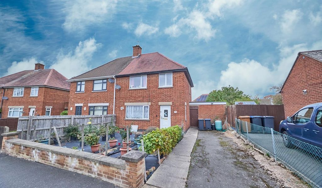 Property photo 1 of 12 Fornt.Jpg