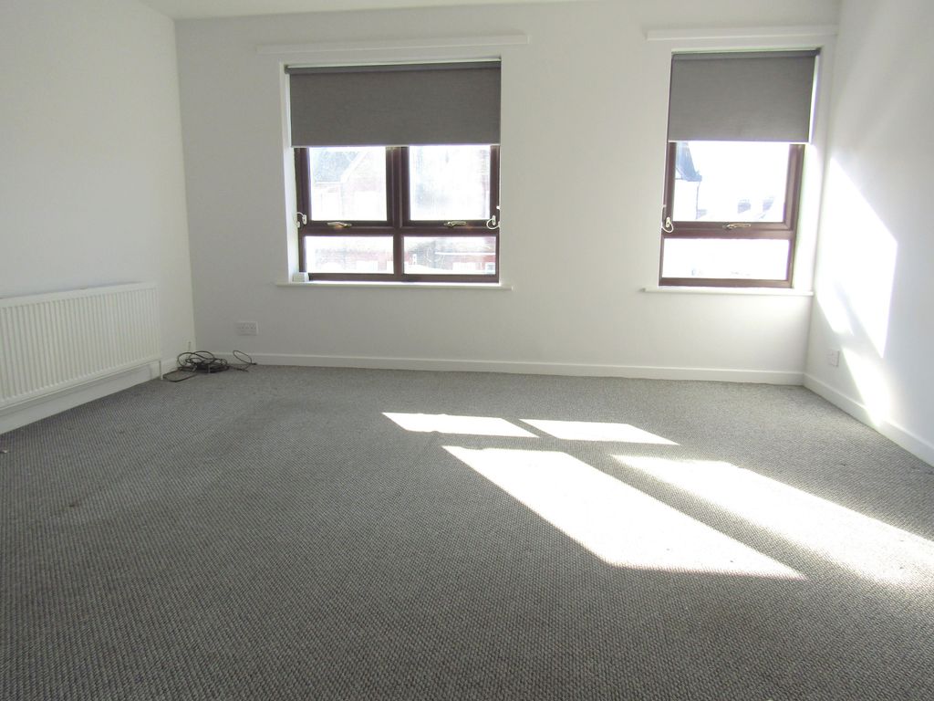 Property photo 2 of 6 Img_7104