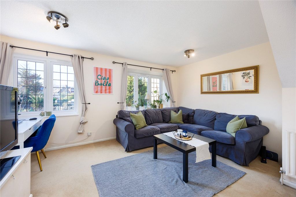 Property photo 2 of 8 Picture No. 04