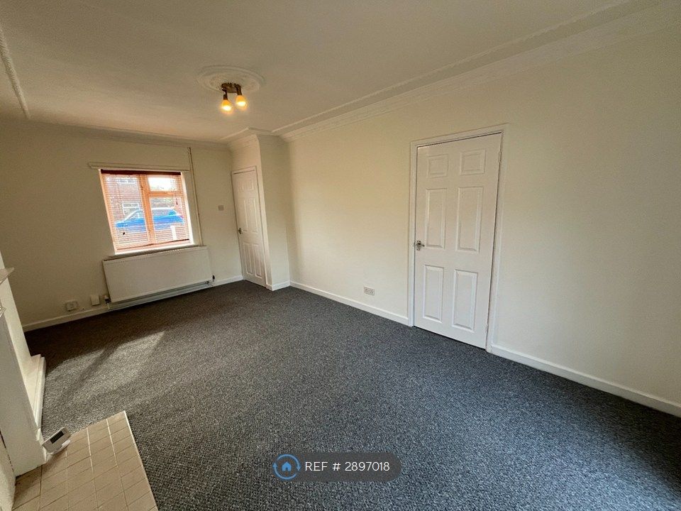 Property photo 3 of 15 Living Area