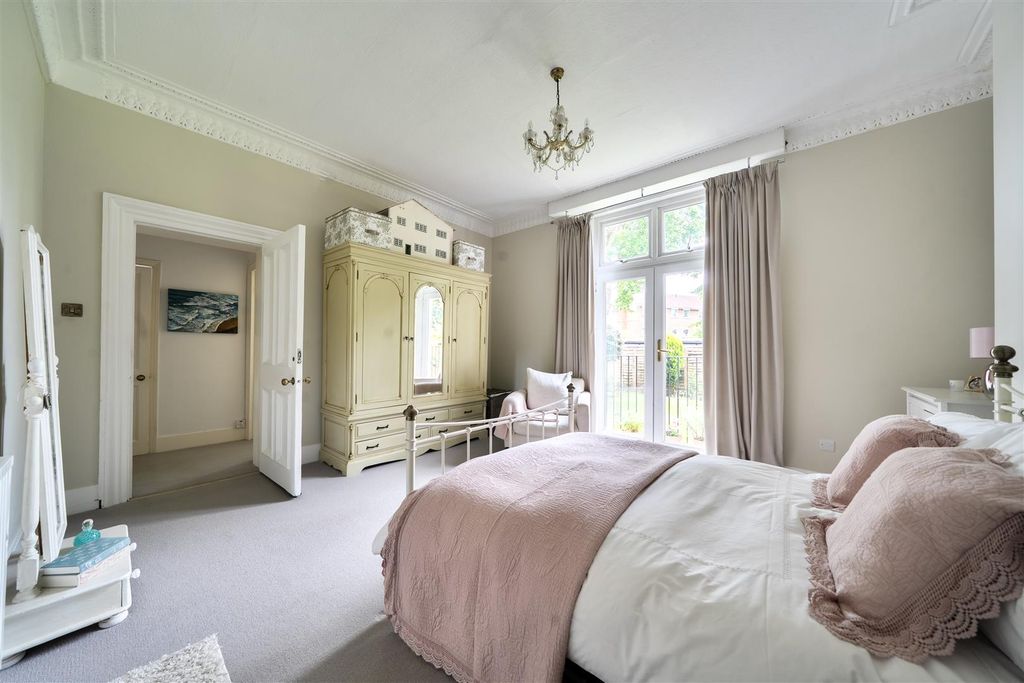 Property photo 3 of 14 1472483-9-6A31589Db9Ab9.Jpg