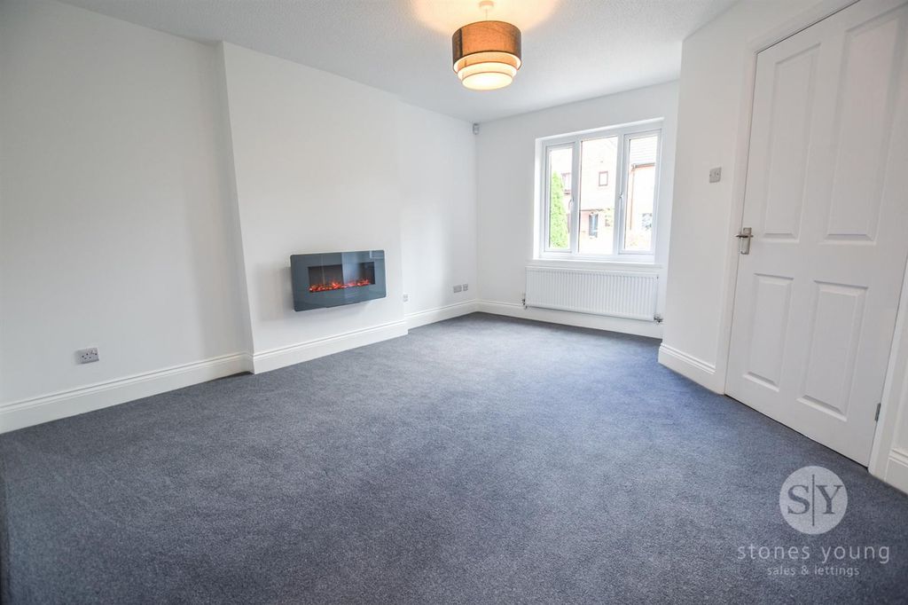 Property photo 2 of 12 Dsc_0474 (3).Jpg