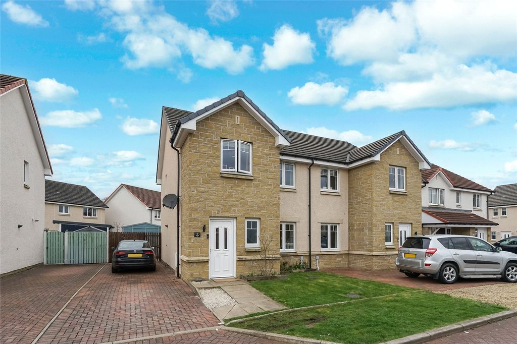 Property photo 1 of 24 Exterior