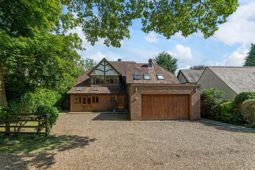 Property photo 2 of 19