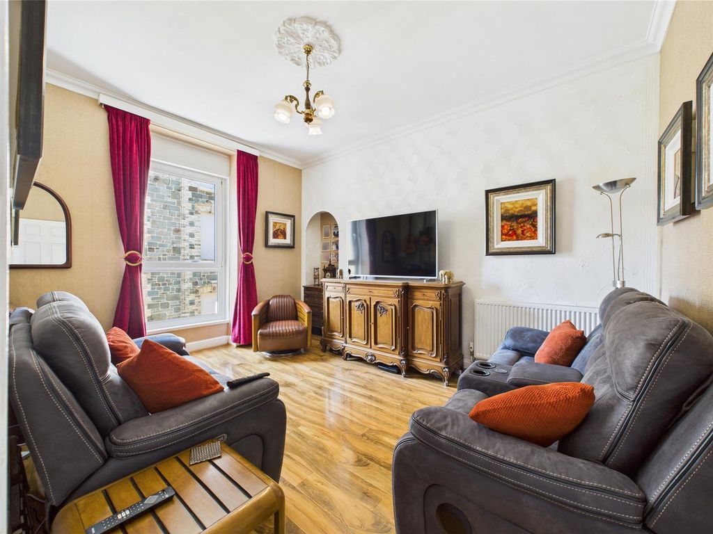 Property photo 3 of 14 Cam02742G0-Pr0022-Still007.Jpg