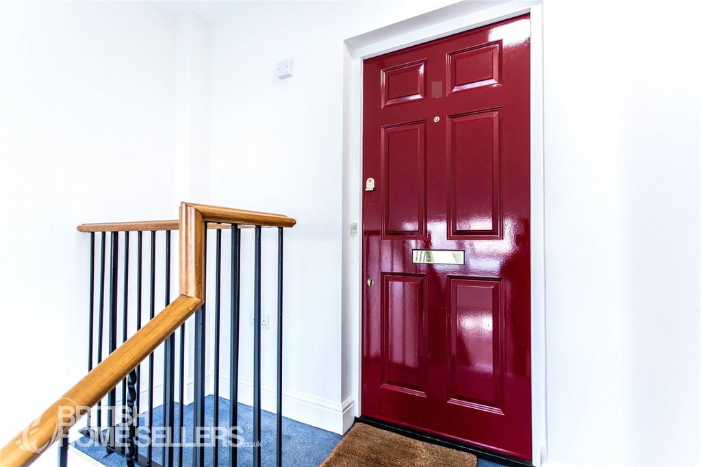 Property photo 2 of 29 Picture No. 36