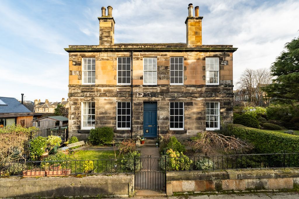 Property photo 1 of 39 Primary Property Image