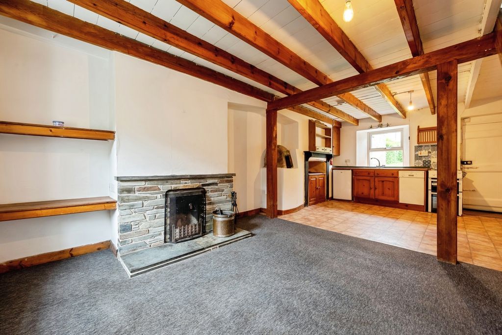 Property photo 2 of 25 Pbox-Img.Jpg