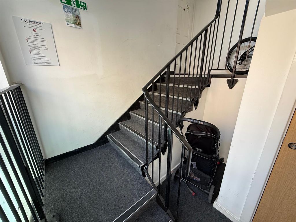 Property photo 2 of 7 Img_4303.Jpeg